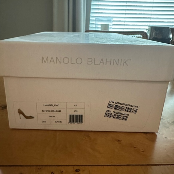 MANOLO BLAHNIK Hangisi 105mm Satin High-Heel Pumps in color "Flesh" - Picture 6 of 7